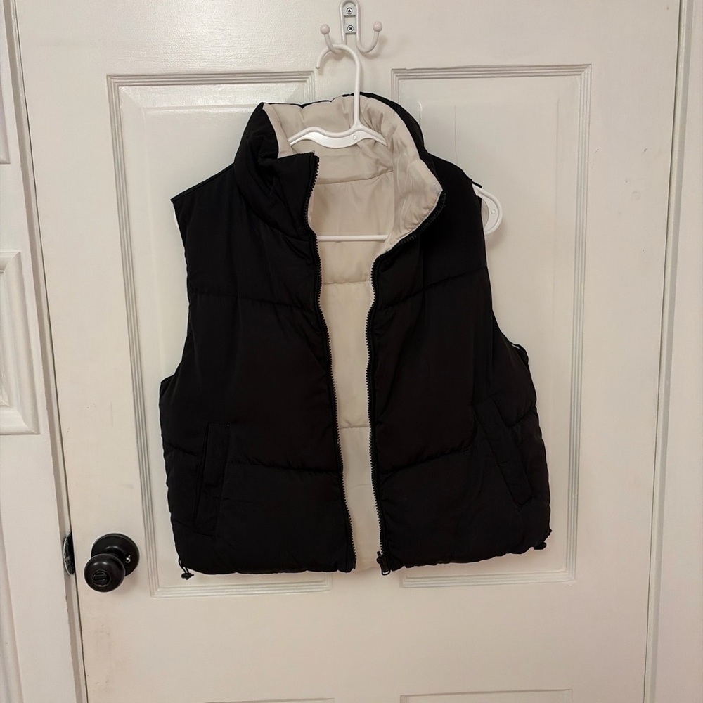 Dry Goods Black and Cream Vest